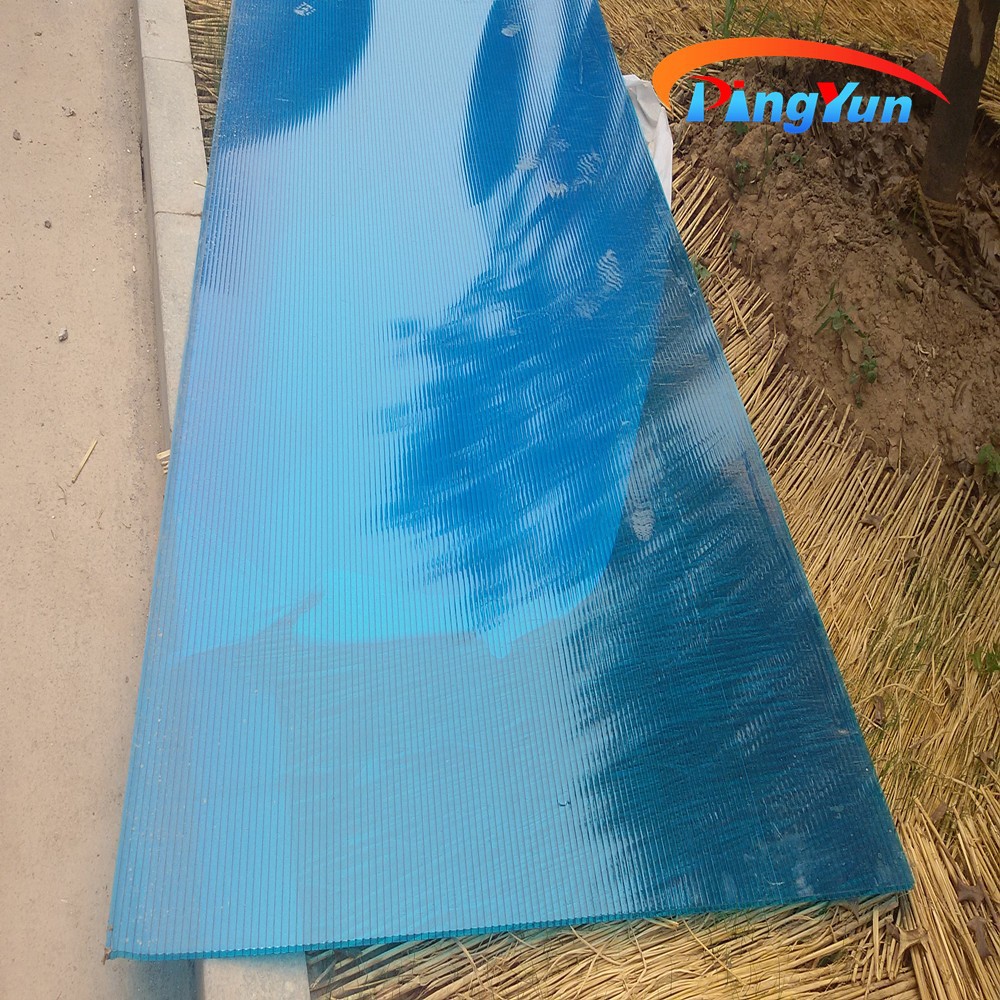 Anti UV PC Hollow Sheet Anti Corrosive Polycarbonate Twin Walls Roof Tile